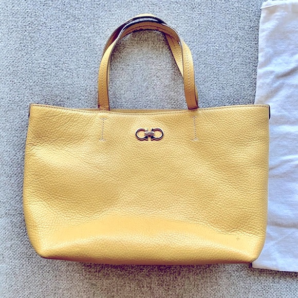 Ferragamo leather bag citrus yellow - Picture 3 of 5